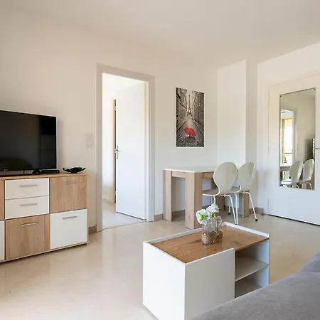 L'aparté Cannois Avec Balcon En Centre-ville