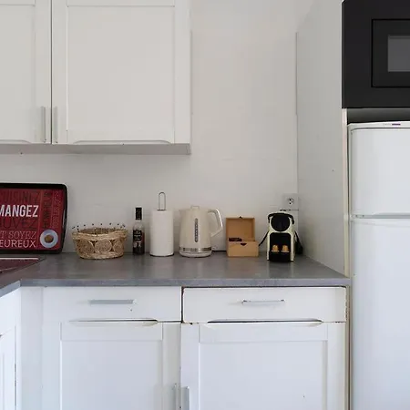 L'aparté Cannois Avec Balcon En Centre-ville Appartamento *