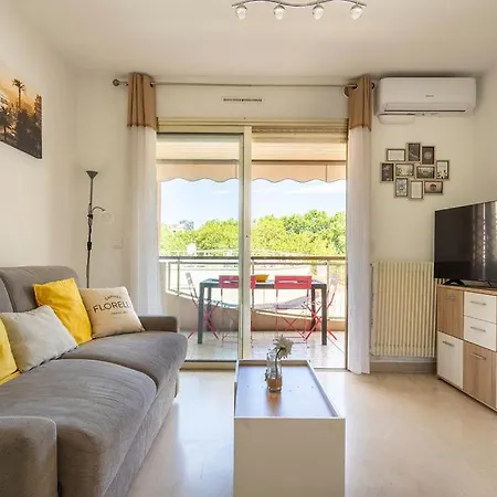 L'aparté Cannois Avec Balcon En Centre-ville