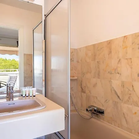 L'aparté Cannois Avec Balcon En Centre-ville Cannes